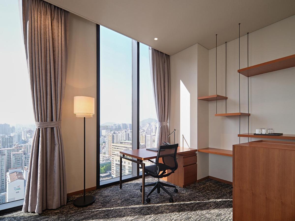 Roynet Hotel Seoul Mapo Exterior foto